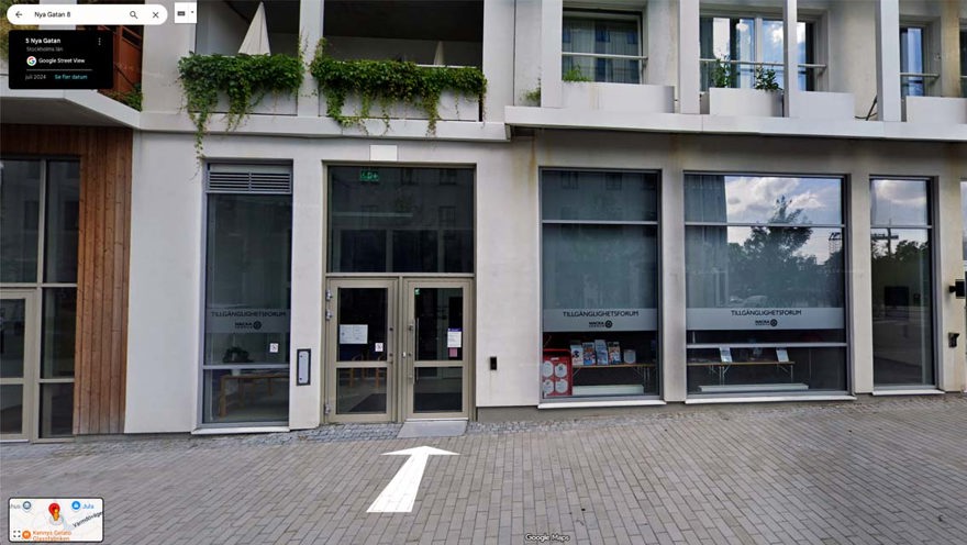 Entré Nya gatan 8 i Nacka